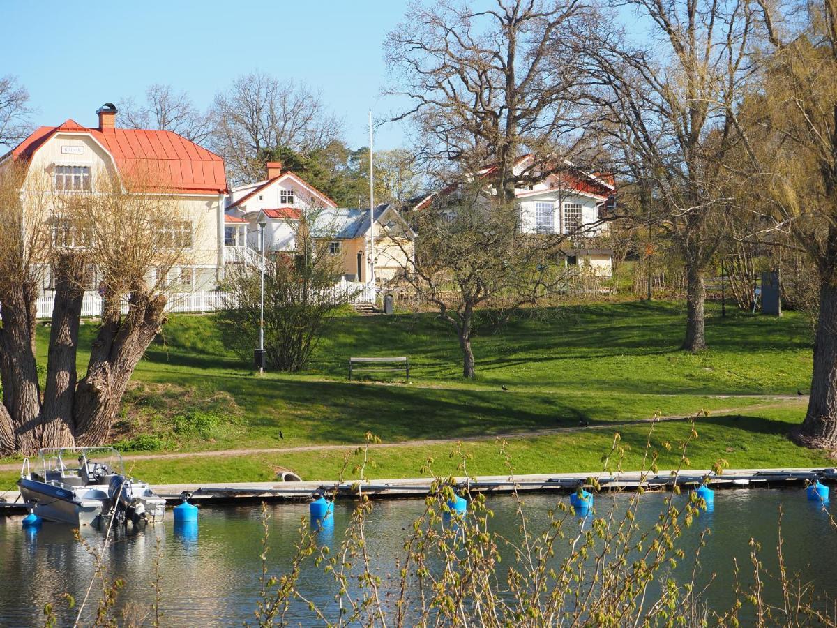 Stenkullens Gardshus Borensberg 外观 照片